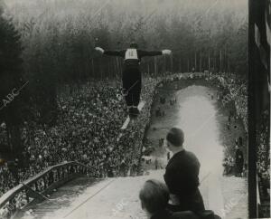 El club de esquí de Copenhague tenía necesidad de celebrar una competición de...