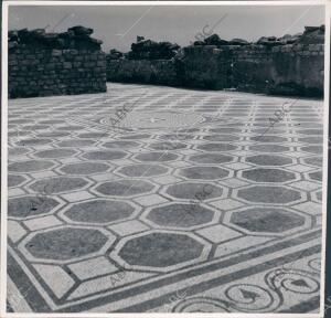 Pavimento de una casa romana en Ampurias (Gerona)