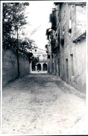 Vista de una calle de Ollauri (la Rioja)