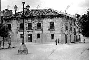 Antiguo palacio de los Condes, con los Escudos de los Carrillos y Mendozas