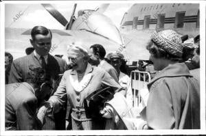 La esposa e Hija de Churchill, doña clementina Hozier y la Señora de Cristopher...