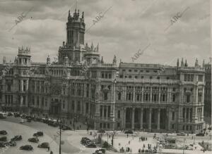 El Palacio de Correos, máximo exponente de la arquitectura monumentalista de...