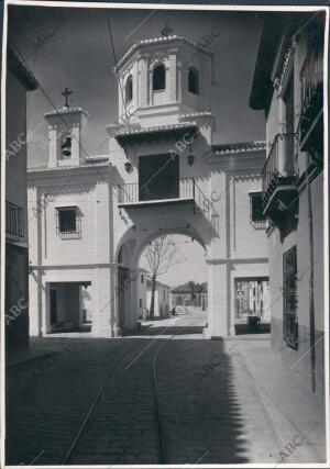 Perspectiva del Reconstruído arco de Loja, santa Fé