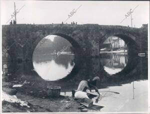 De Fondo, un viejo puente de la comarca