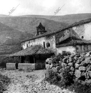 Iglesia del pueblo Tudanca (Cantabria)