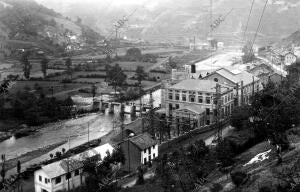Santa Cruz, Elcetra de Viesgo del pueblo Ujo (Asturias)