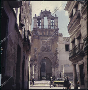 Una de las entradas a la catedral, la llamada Puerta del Perdón