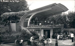Haro (La Rioja), 1964. El quiosco de los Jardines de La Vega