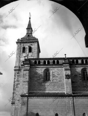 Vista parcial de la parroquia de san Benito del pueblo Yepes (Toledo)