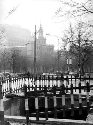 Construcción de una nueva línea de metro en el paseo de la castellana