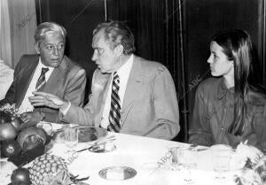 Don <strong>Guillermo</strong> <strong>Luca</strong> de <strong>tena</strong> con Richard Nixon