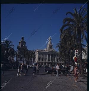 (CA.). Plaza de San Juan de Dios. Ayuntamiento de Cádiz