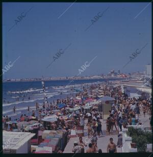 Paseo marítimo de la Playa de la Victoria