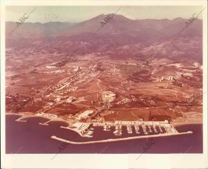 Vista aérea de la zona conocida como Nueva Andalucía, cercana al puerto...