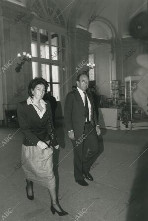 Paloma O'Shea y Emilio Botín llegan al Palacio Real al almuerzo que los Reyes...