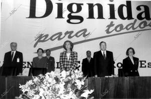 Inauguración de la Ii asamblea general de la cruz Roja Española, por su majestad...