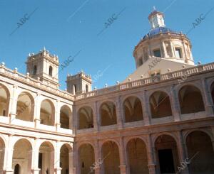 Monasterio de San Miguel de los Reyes