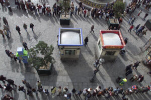 Donantes de sangre en la puerta del Sol
