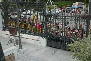 Dia Despues de la boda Real. Foto. Chema Barroso.-Archdc.- en la Imagen. Colas...