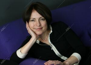 Entrevista a Clara Usón, autora de «Corazón de napalm»