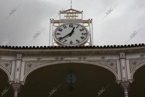 Reloj de la plaza de toros de Las Ventas situado sobre una de las gradas