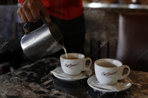 Iniciativa cafés pendientes en el Café Comercial