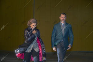 Su alteza real el Principe Felipe junto a su madre la reina Sofia , a la salida...