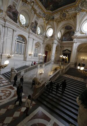 en la imagen el camon y la escalera real