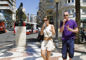 Turistas en Alicante Foto Sergio Soler archdc