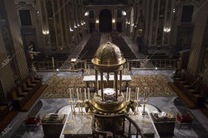 Colegiata de San Isidro donde se conserva el cuerpo incorrupto