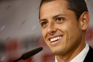 Presentación del nuevo jugador del Real Madrid Javier Hernandez "Chicharito"