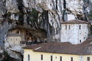 Lagos de Covadonga en los Picos de Europa en la imagen la Basilica gruta de la...