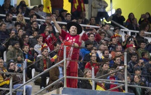 manolo el del bombo partido Seleccion Espanola frente A Bierlorrusia en el...