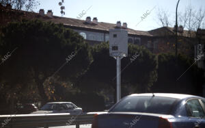 Nuevo radar colocado en el Paseo de la Castellana a la altura del Hospital de La...