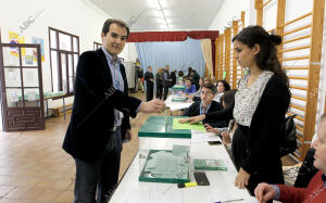 Votaciones al Parlamento de Andalucía. Elecciones autonómicas. Colegio...
