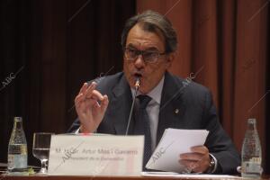 El presidente de la Generalitat Artur Mas compadece en la la diputación...