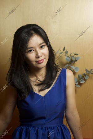 Hyeon Seo Lee autora de «La chica de los siete nombres»