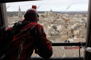 Jornadas de rescate de los bomberos en el Alcázar