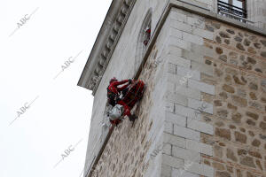 Jornadas de rescate de los bomberos en el Alcázar