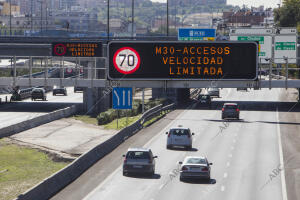 M30 señales de restricción de la velocidad por los altos índices de...