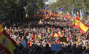 Manifestación españolista convocada por Sociedad Civil Catalana bajo el lema...