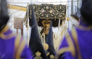 Procesión de la Hermandad de Jesús Caído, desde la iglesia de San Cayetano