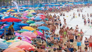 Benidorm (Alicante), 29/06/2018. Playa de levante en Benidorm