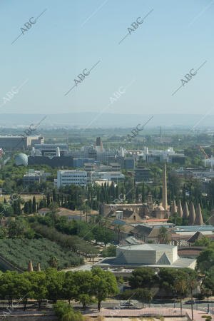 Vista Aérea de la cartuja desde torre Sevilla