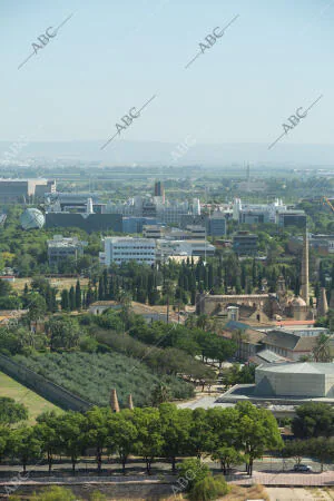 Vista Aérea de la cartuja desde torre Sevilla