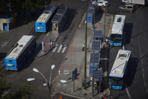En la imagen, autobuses en la plaza de Cibeles