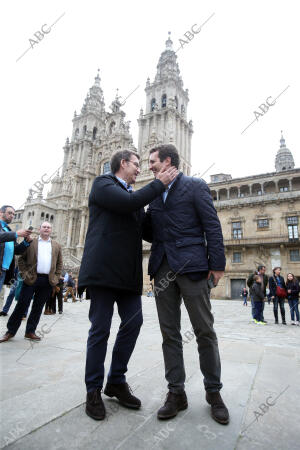 El líder del Partido Popular, Pablo Casado, visitó la ciudad gallega acompañado...