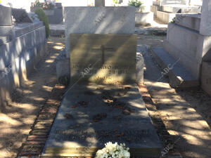 En la imagen, la tumba de Joaquín Calvo Sotelo