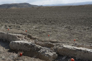 Excavación del acueducto de la ciudad romana de Carca