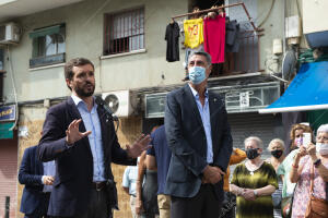 El presidente del PP, Pablo Casado, visita Badalona junto al alcalde Xavier...